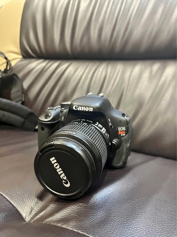 Canon Rebel T3i DSLR Camera Bundle + 2 Lenses, Bag & Extras