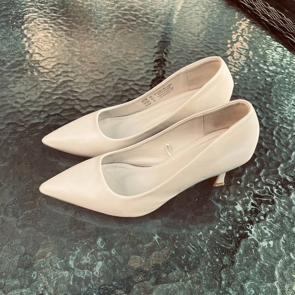 Ardene Women’s Stiletto 7cm Heels Size 7 / Cream Color / Comfort - photo 2