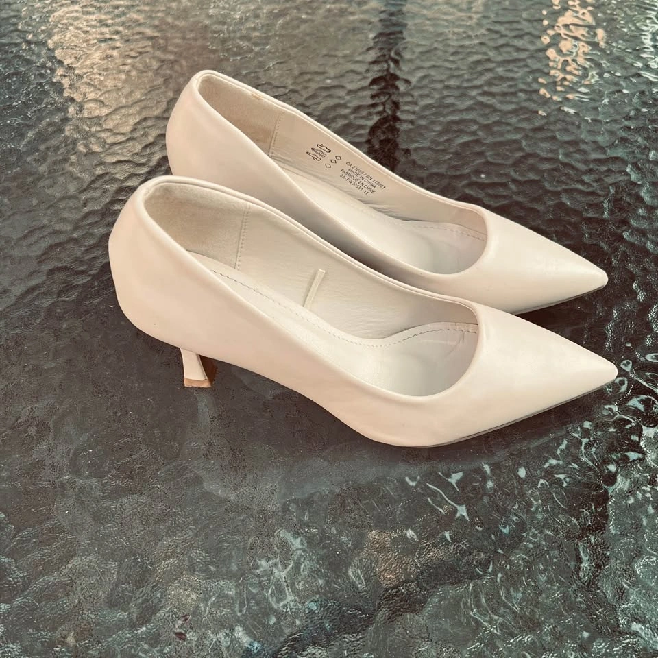 Ardene Women’s Stiletto 7cm Heels Size 7 / Cream Color / Comfort - photo 3