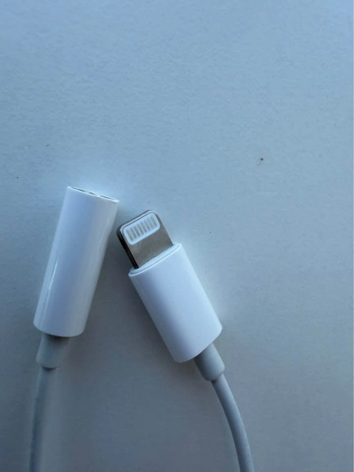 iPhone Jack Adapter Lightning - photo 2