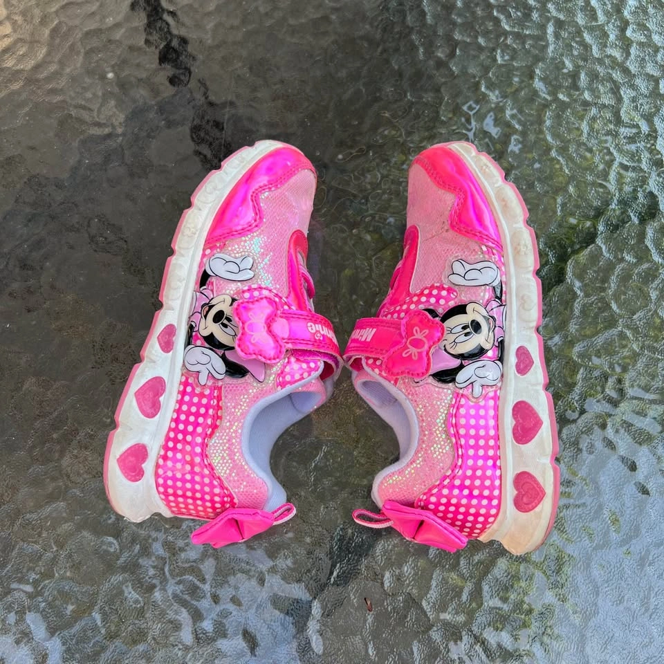 Disney Minnie Mouse Girls' Sneakers Size 12 - photo 3