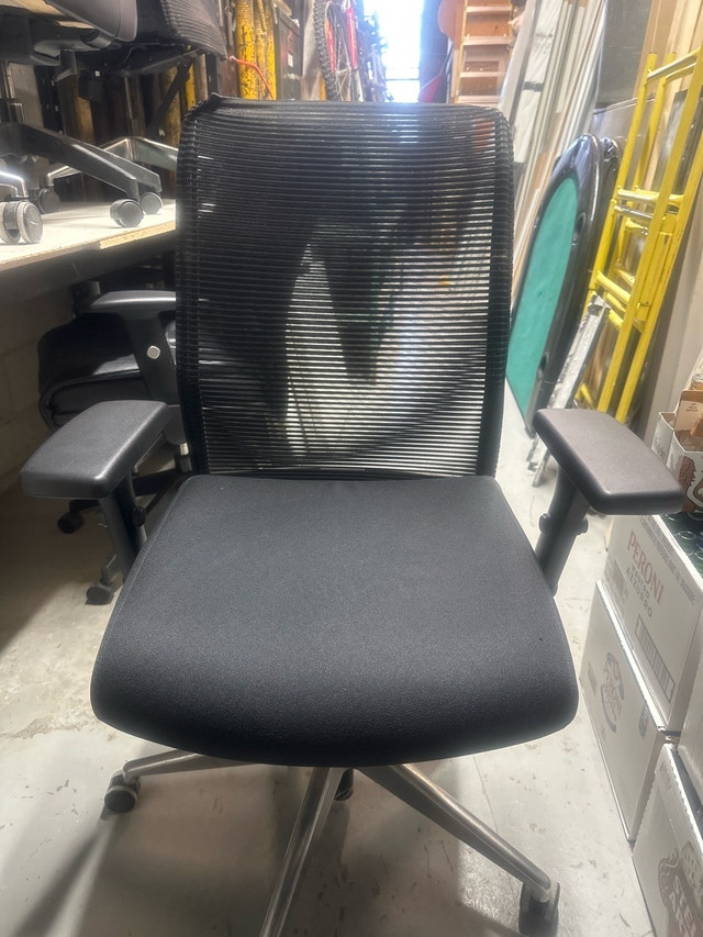 4 Office Chairs