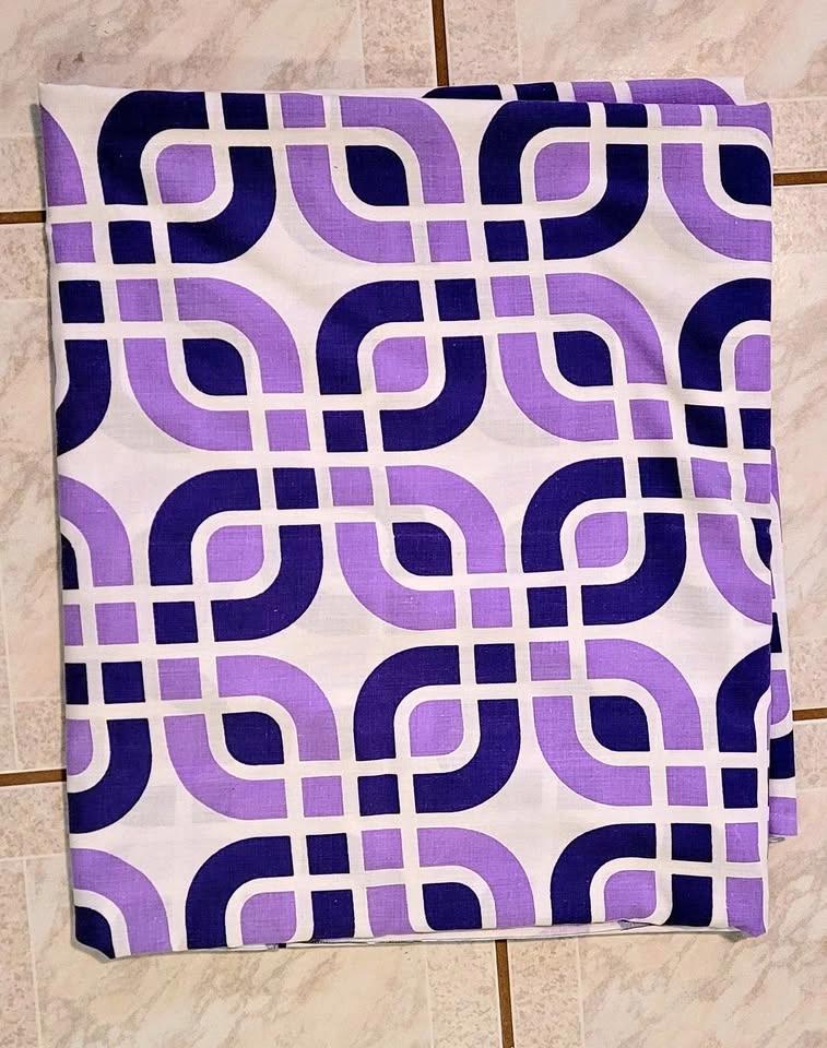 Vintage 70s Texmade bed sheet