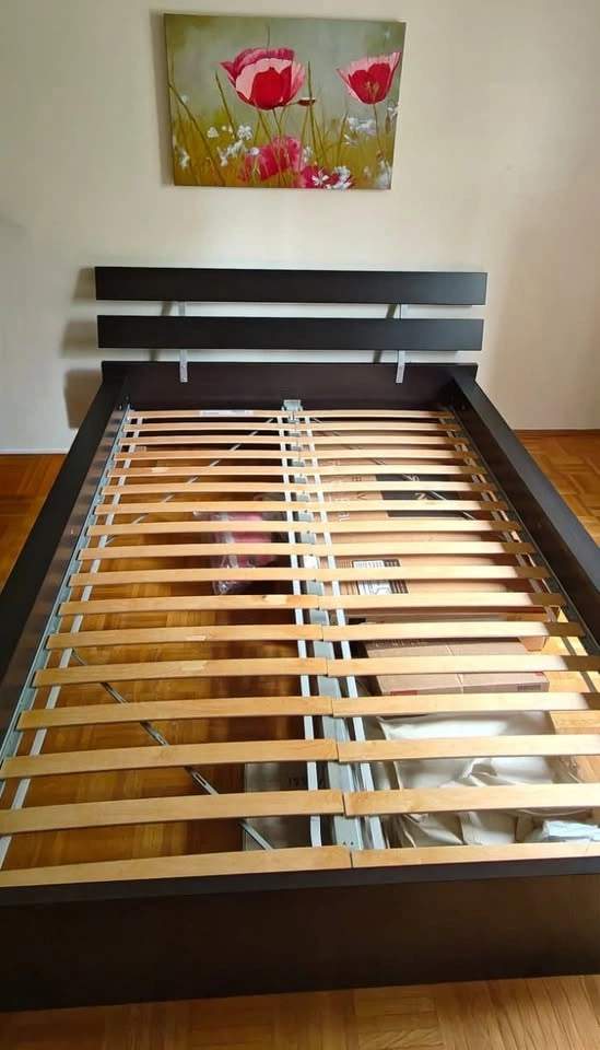 Queen Bed frame with slated base - photo 2