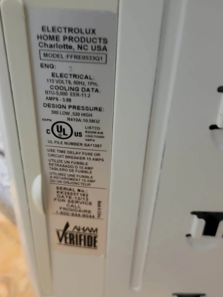 Frigidaire FFRE0533Q1 5,000 BTU Window Air Conditioner - photo 4