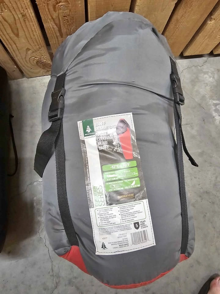 Woods Banff Mummy Sleeping Bag