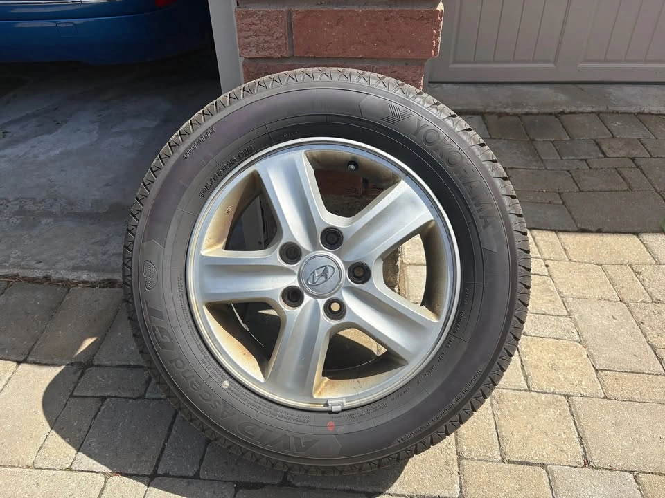 Yokohama Avid Ascend GT Tires - 195/65 R15 (Set of 4) - photo 2