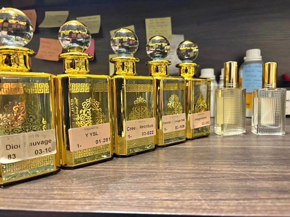LUXURY DESIGNER FRAGRENCES, MENS AND WOMENS. DM FOR FULL LIST.