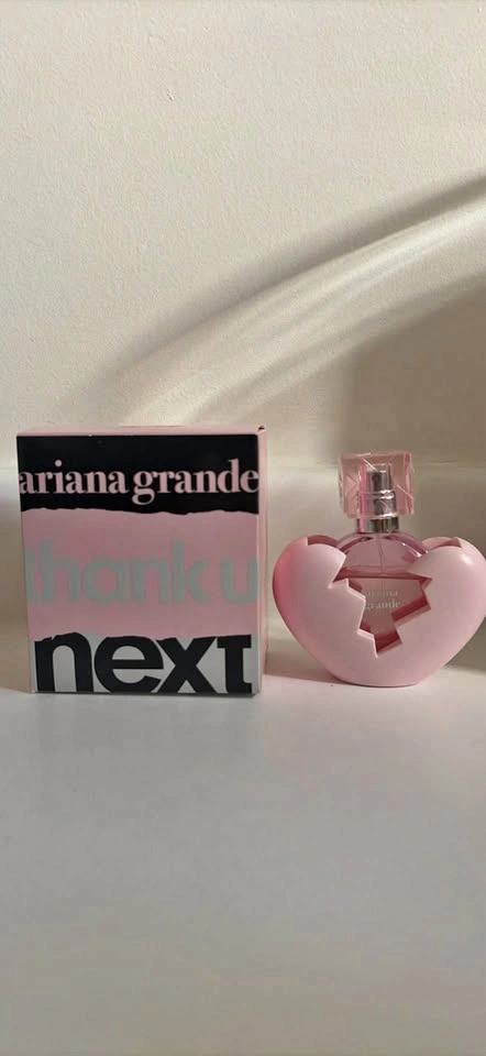 Ariana Grande Thank U, Next Perfume