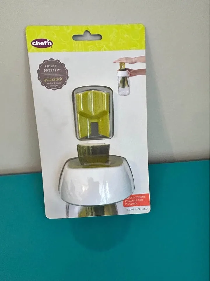 Chef'n QuickStick Pickle + Preserve Wedge & Spear Chopper