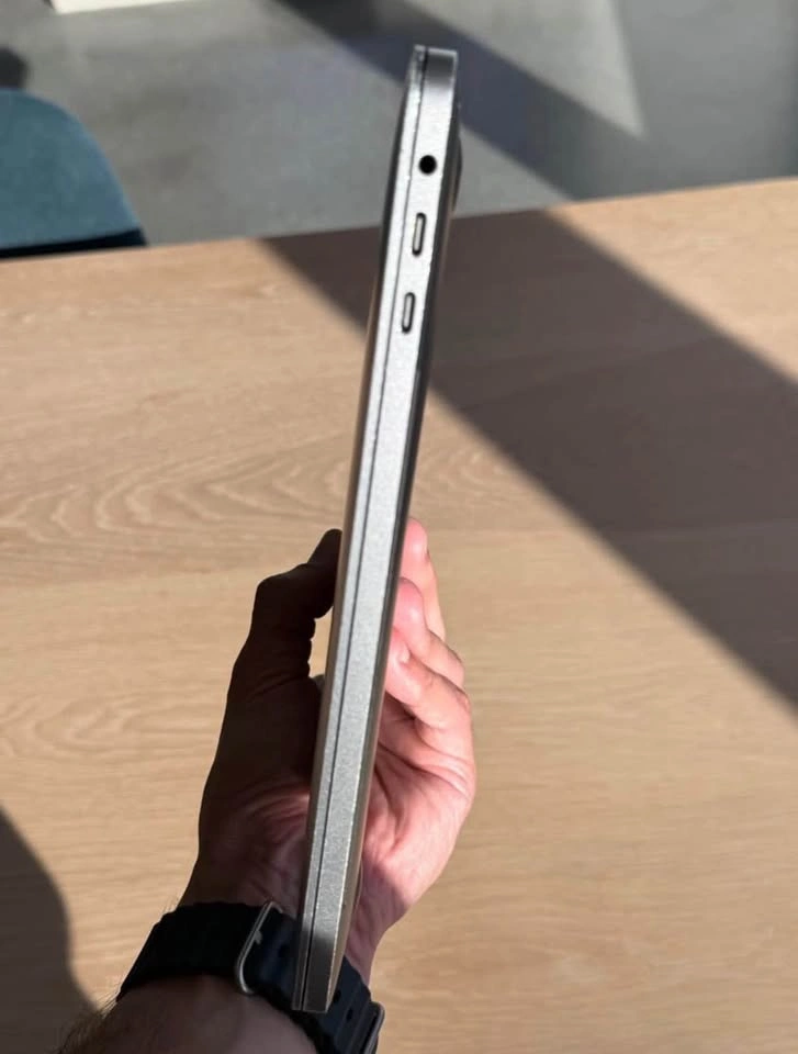 Macbook Pro 13 inch - 16 GB RAM - photo 2