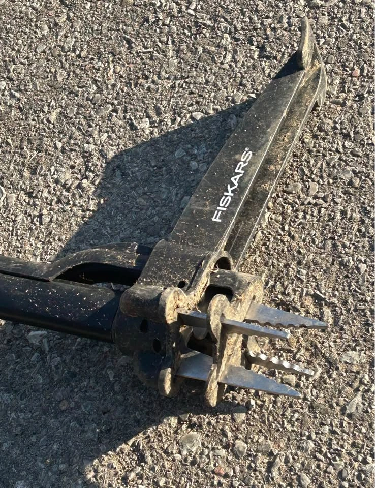 Fiskars Weed Puller - photo 3