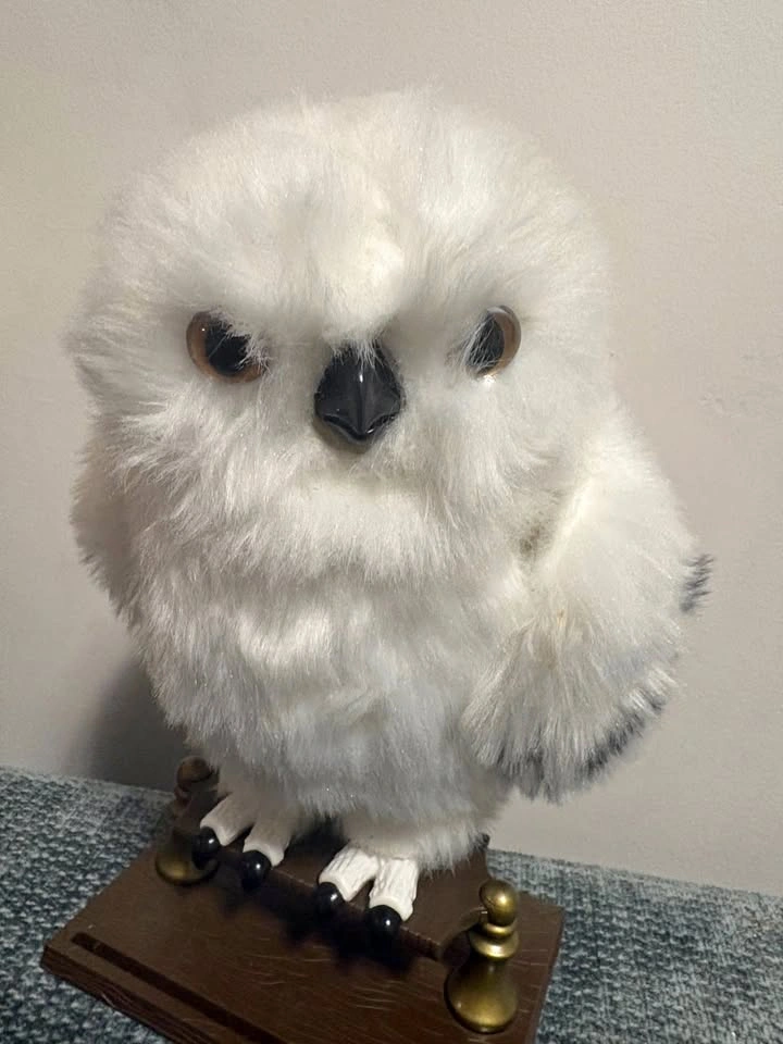 Hedwig - Animatronic interactive hedwig
