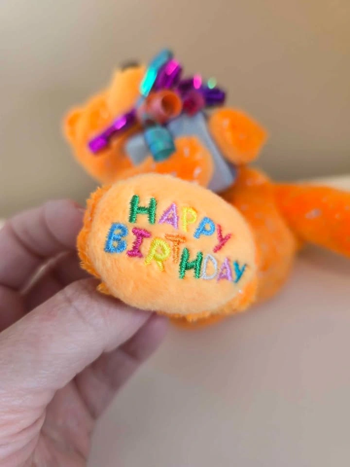 2004 Vintage Ty Happy Birthday Beanie Baby - photo 3