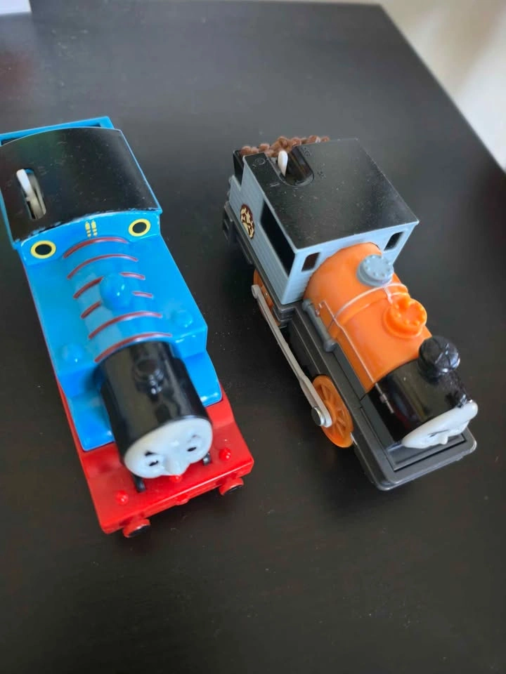 Thomas the Train Trackmaster Powered Train Toys - photo 2