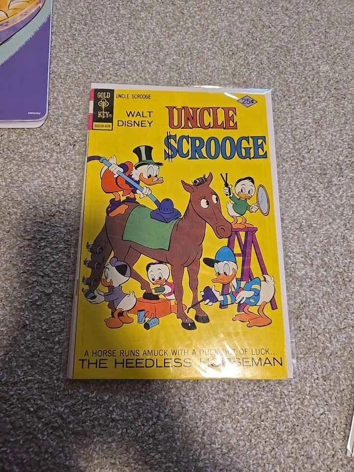 Vintage Disney Uncle Scrooge Comic Books Bundle - photo 2