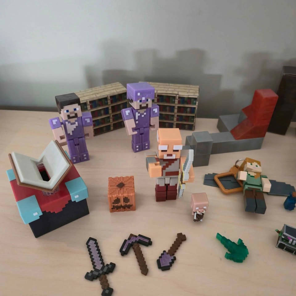 Minecraft Toys and Figures Bundle - photo 2