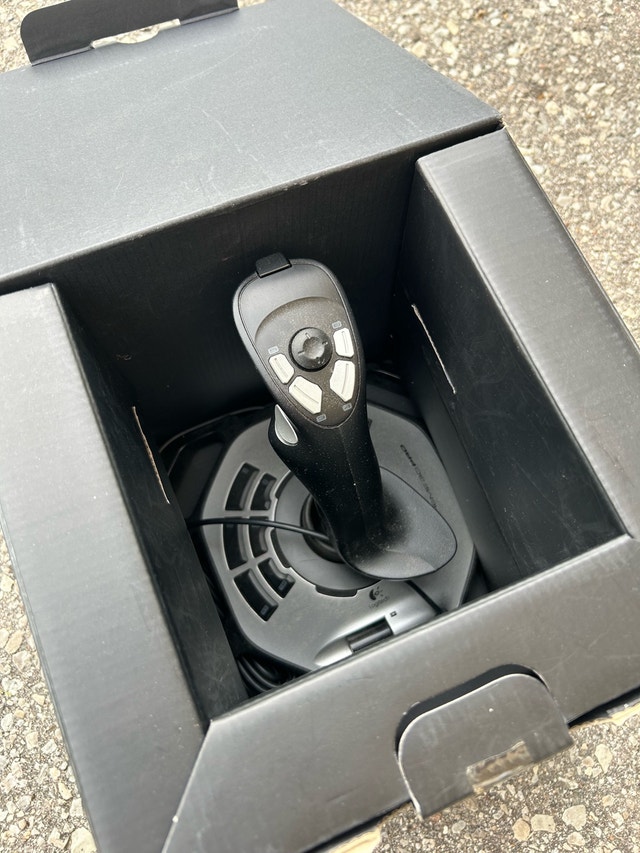 Logitech Extreme 3D Pro - photo 2
