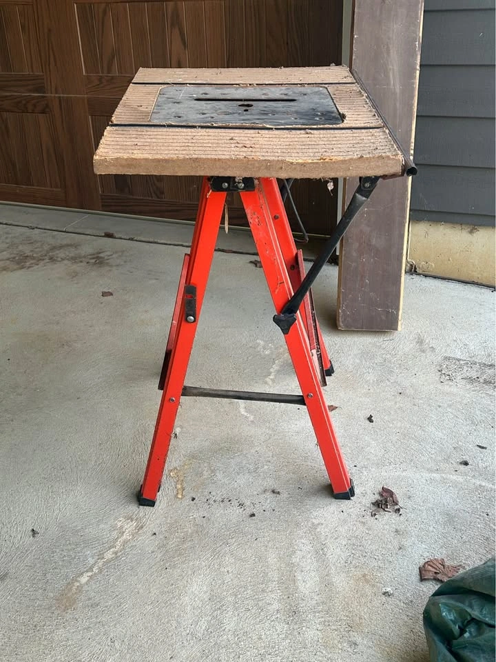 Router Table with Stand - photo 3