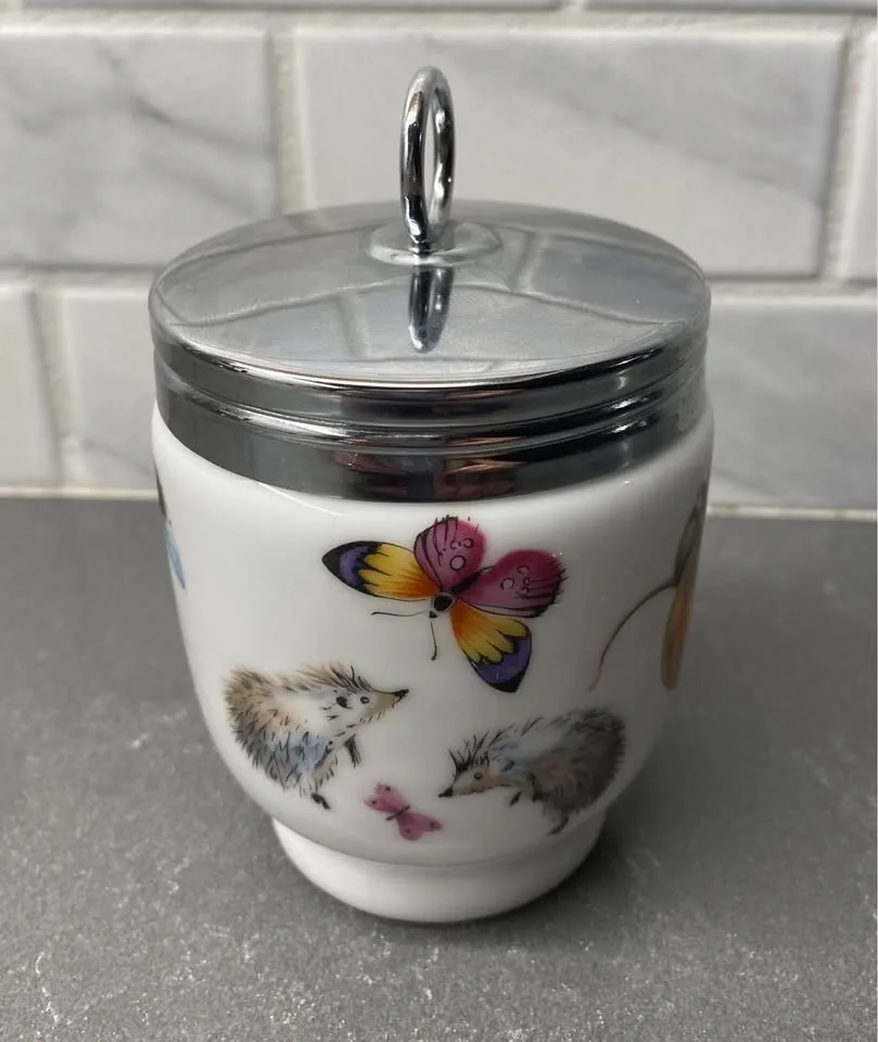Royal Worcester A Skippety Tale Egg Coddler - photo 2