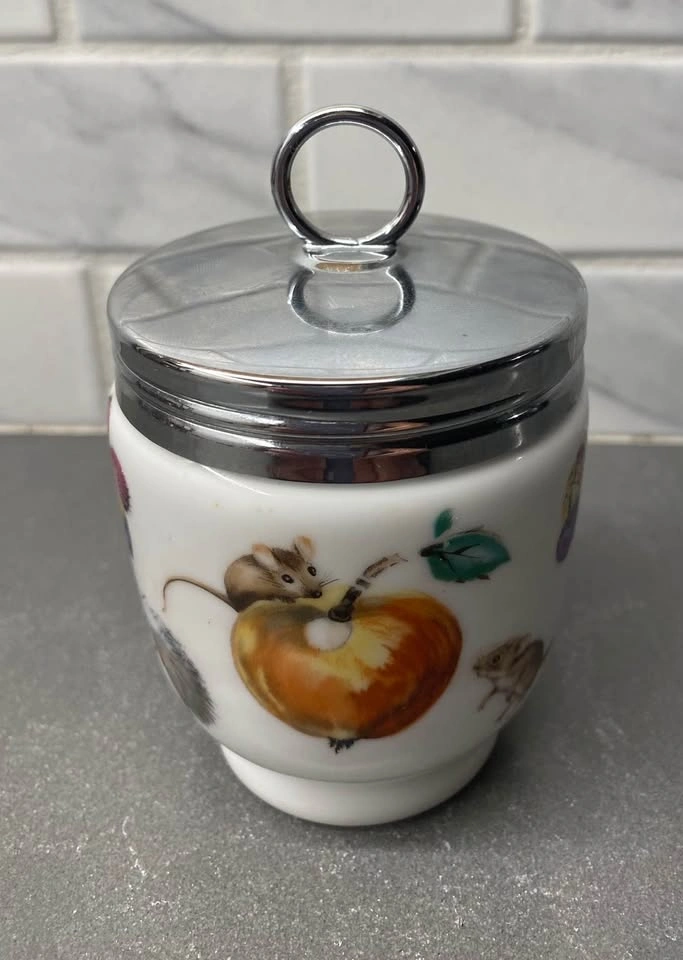 Royal Worcester A Skippety Tale Egg Coddler - photo 3