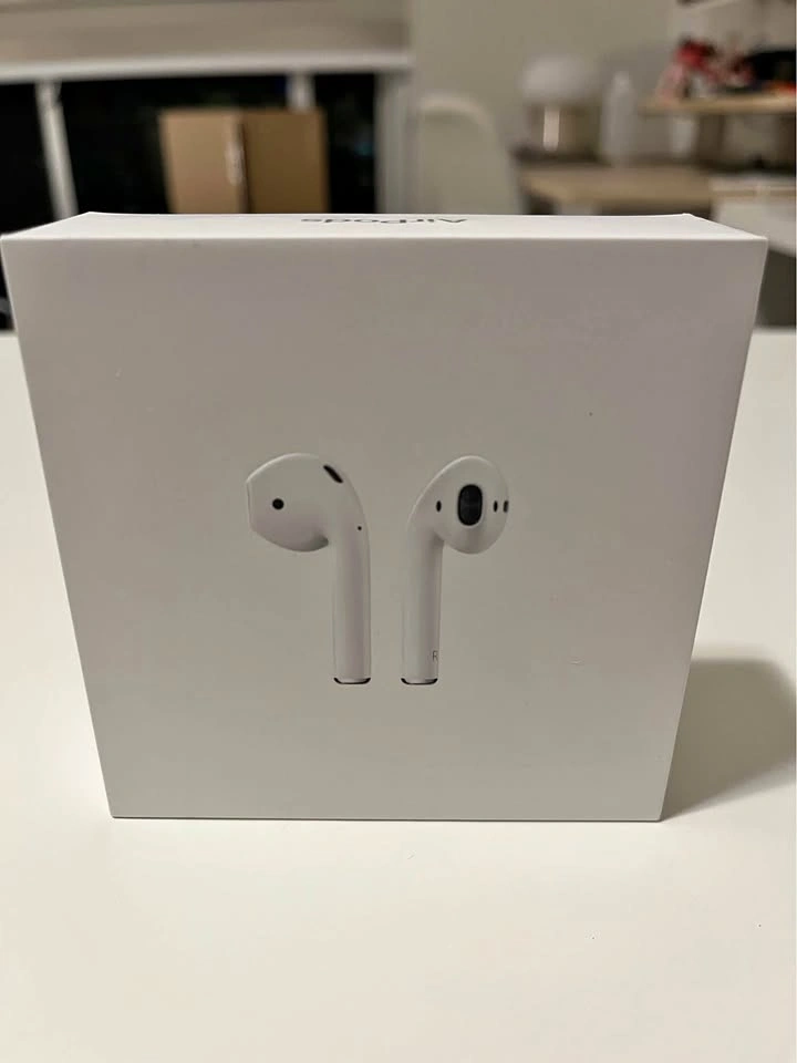 Apple AirPods 2nd Generation