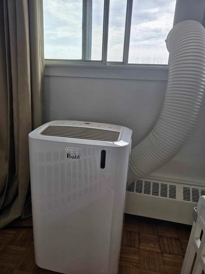 De'Longhi Portable Air Conditioner 11,000 BTU