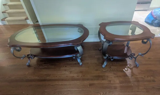 Coffee Table & End Table - $80 - Bayview & Hwy 7 thumbnail