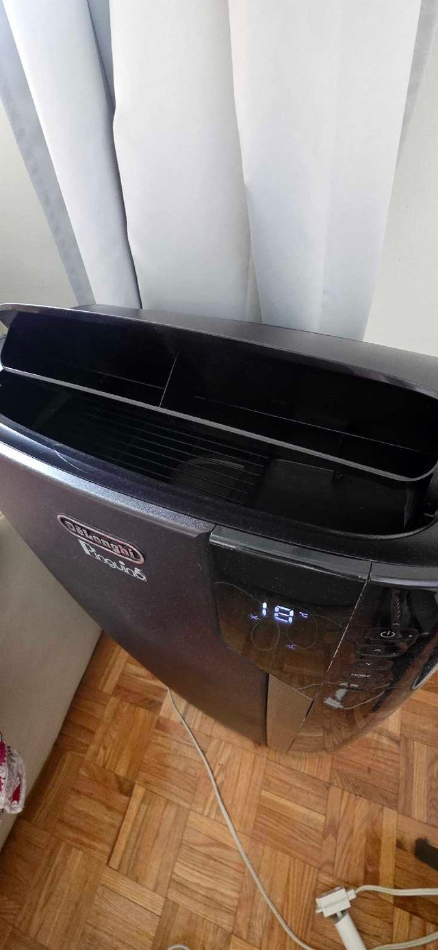 DeLonghi Portable Air Conditioner 14,000 BTU - photo 2