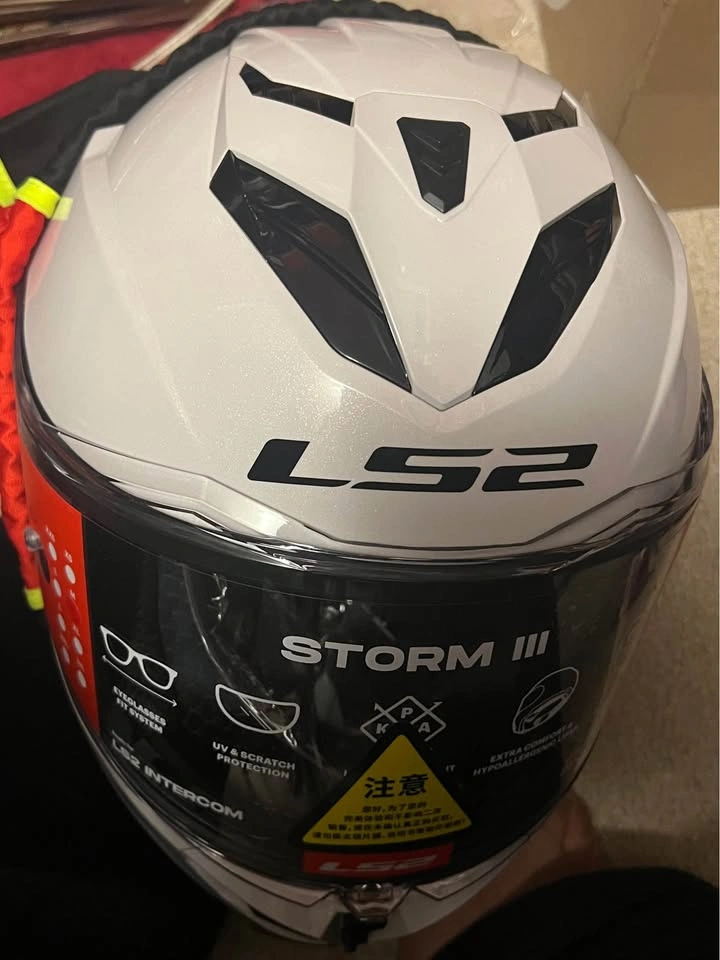 STORM III SOLID FF818 HELMET - photo 3