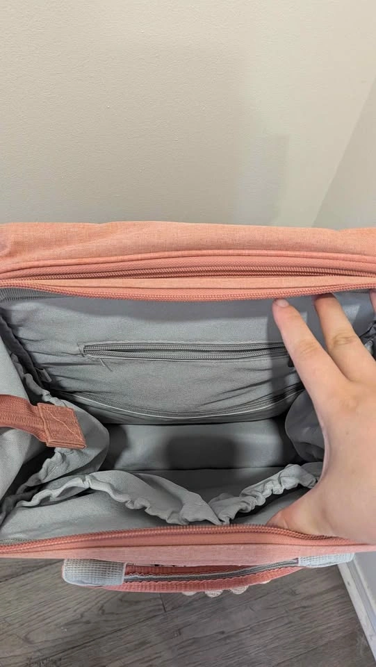 Travel Diaper Bag that turns into a bed - photo 5
