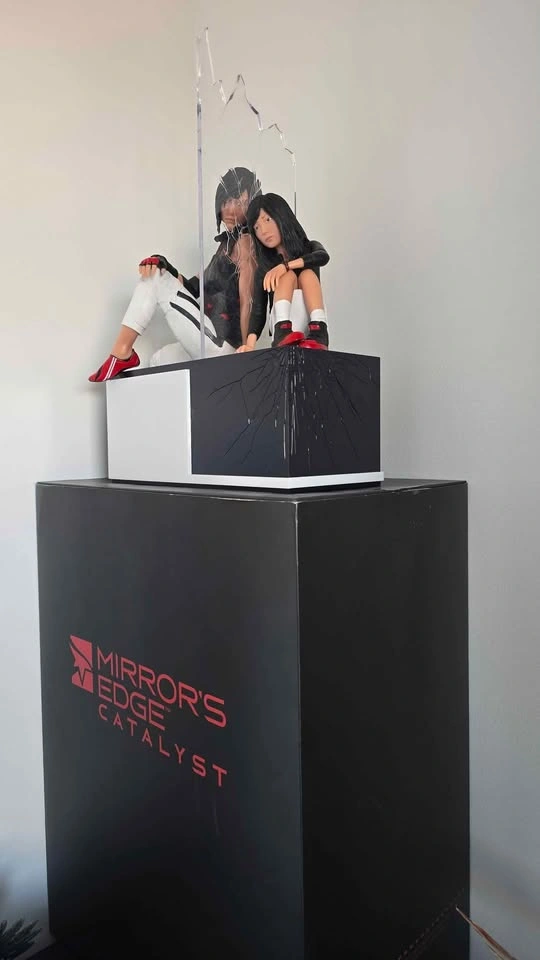 Mirrors Edge Catalyst - Game Statue - photo 5