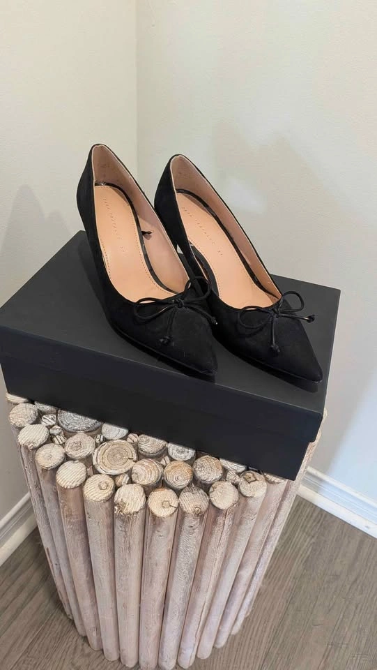 Zara Black Suede Bow Pumps Size 37 - photo 4