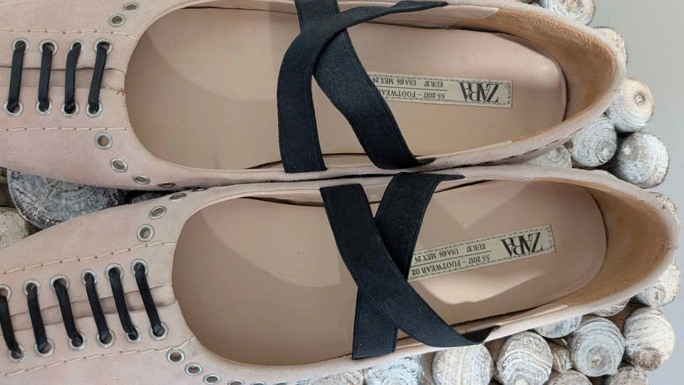 Pink suede Zara Ballet Flats with studs - photo 4