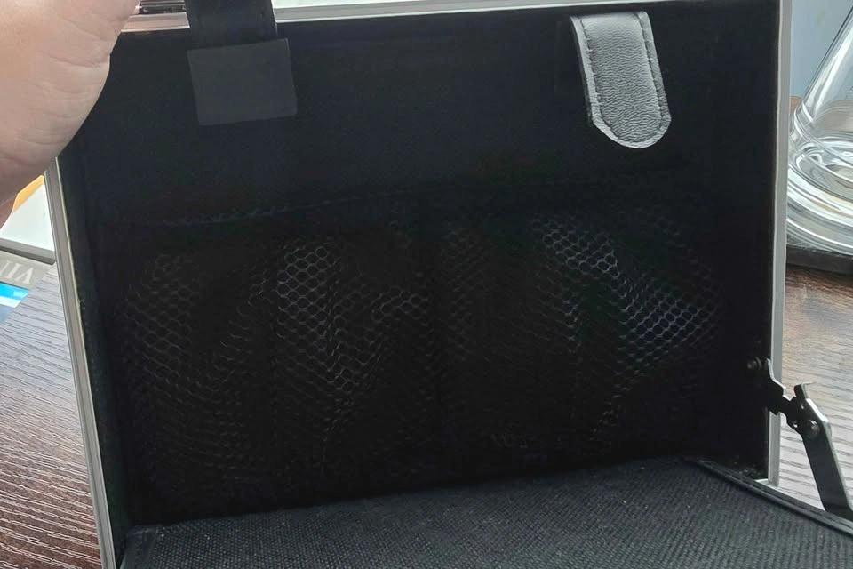 Nintendo DS Lite Metal Case - Briefcase - photo 4