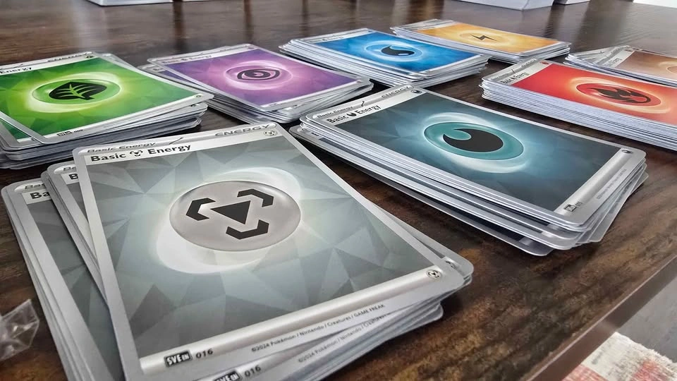 Pokemon 2024 Basic Energy Cards Bulk - photo 2