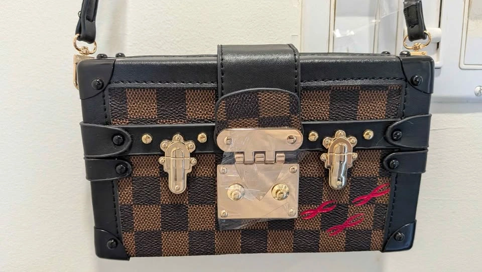 Brand New Petite Malle Damier Ebene Crossbody Bag - photo 2
