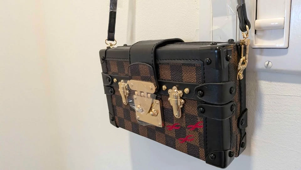 Brand New Petite Malle Damier Ebene Crossbody Bag - photo 3