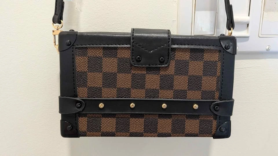 Brand New Petite Malle Damier Ebene Crossbody Bag - photo 4