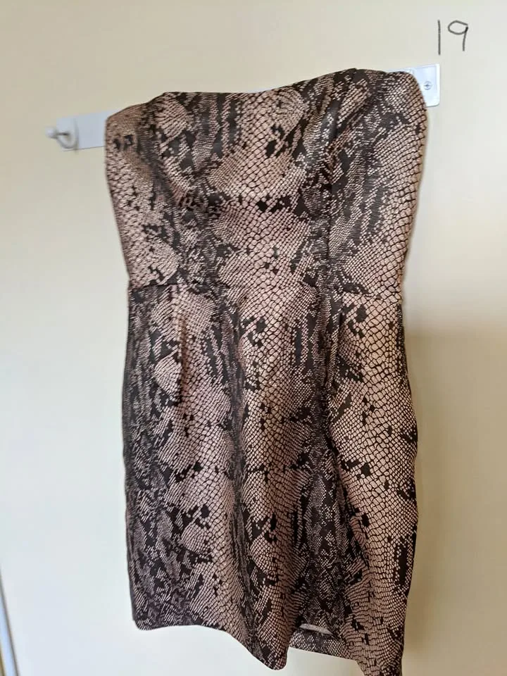 Strapless pink cocktail dress (M) thumbnail