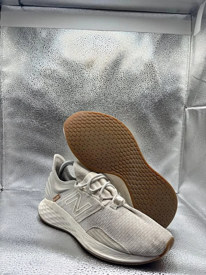 New balance fresh foam V1 Biege white