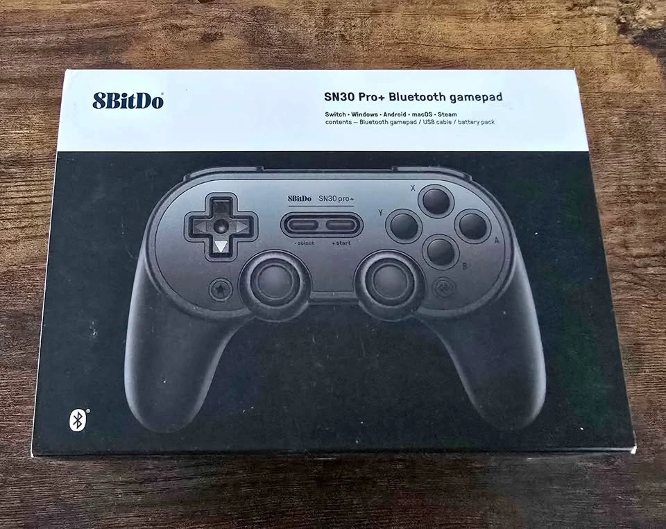 8bitdo SN30 Pro + Bluetooth Gamepad
