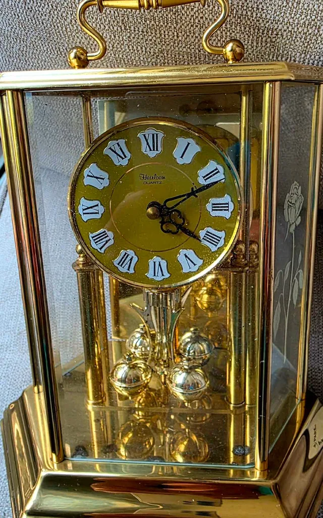 Heirloom Quartz clock thumbnail