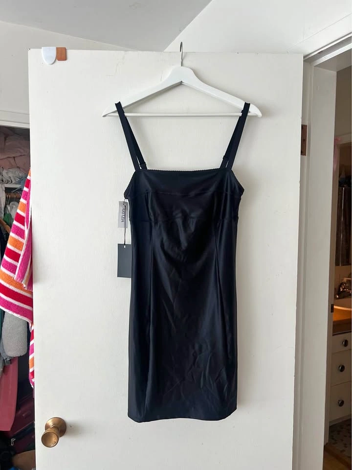 BNWT size M tight black mini dress Aritzia TEN brand