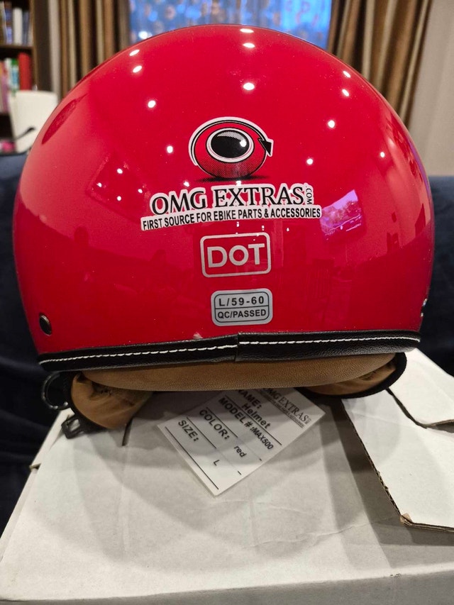 Beautiful RED DOT approved helmet for bike or electric scooter - photo 3