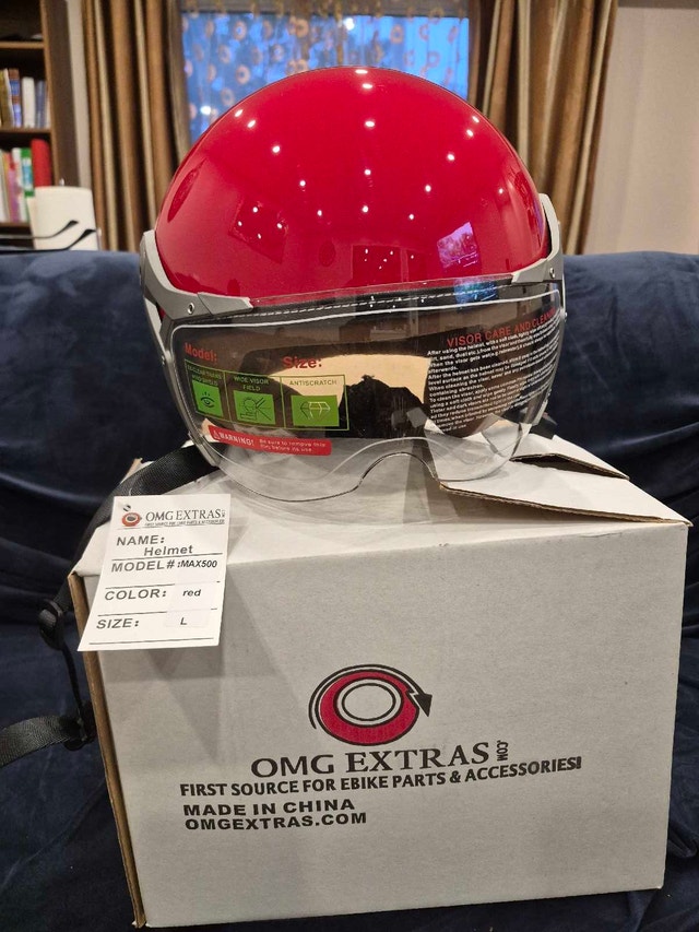Beautiful RED DOT approved helmet for bike or electric scooter - photo 4