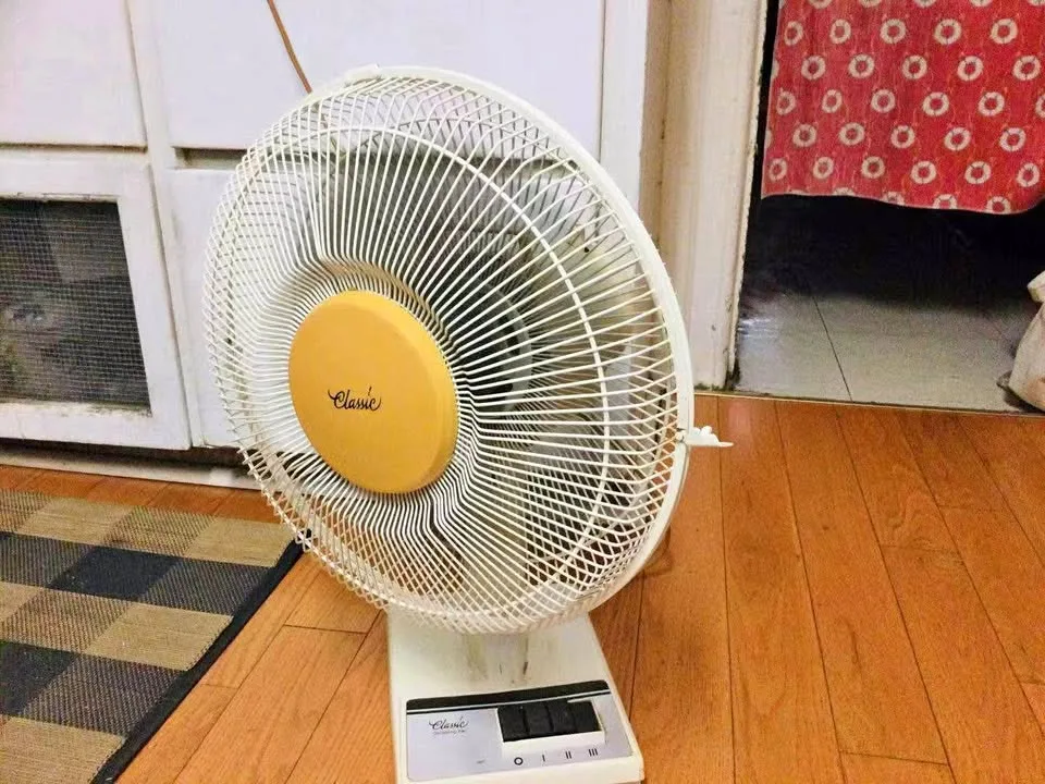 Table Fan for sale thumbnail