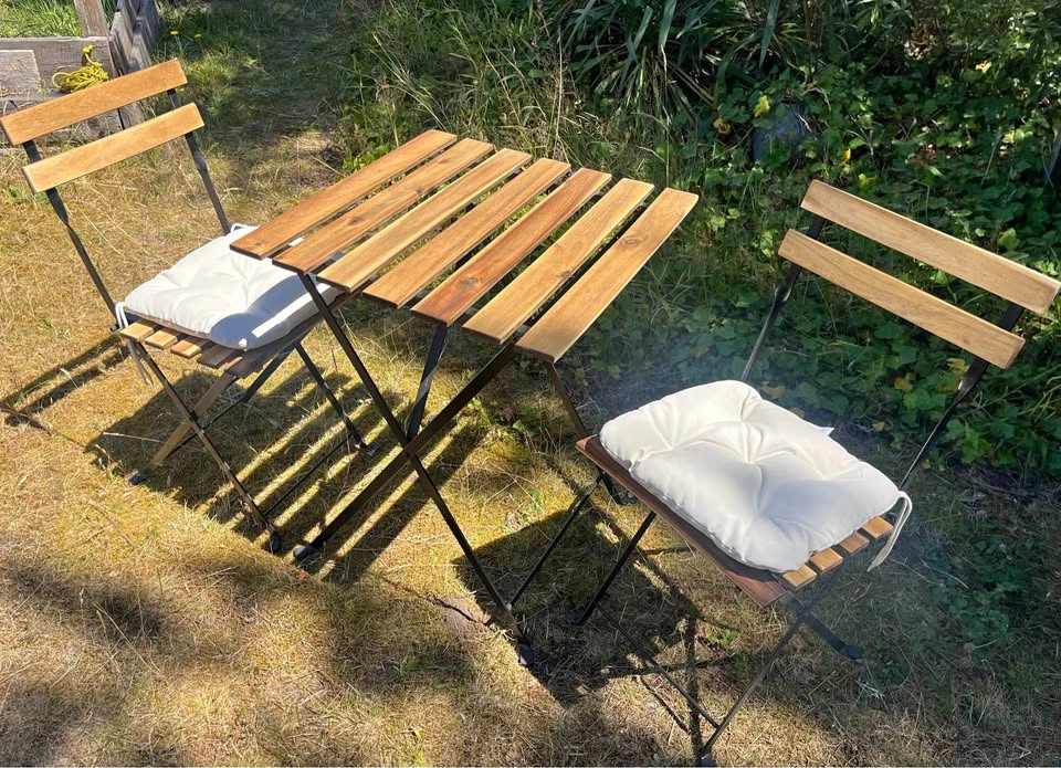 IKEA TÄRNÖ 3-Piece Bistro Set + 2 KUDDARNA Cushions