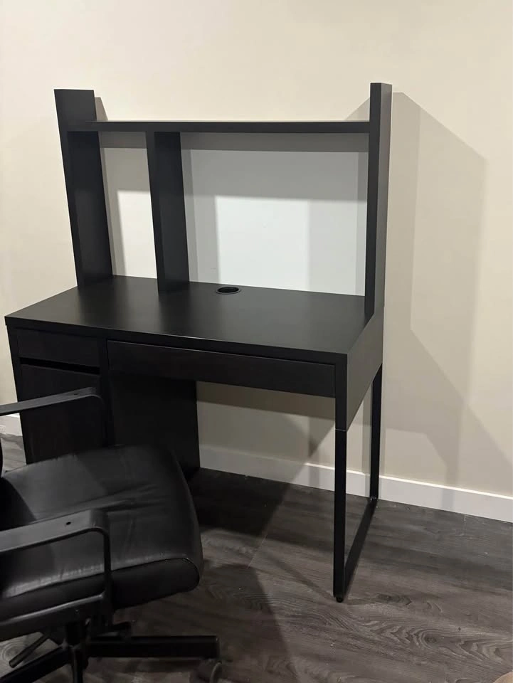 IKEA desk - photo 5