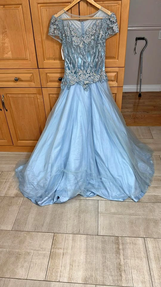 Light blue medium sized dress